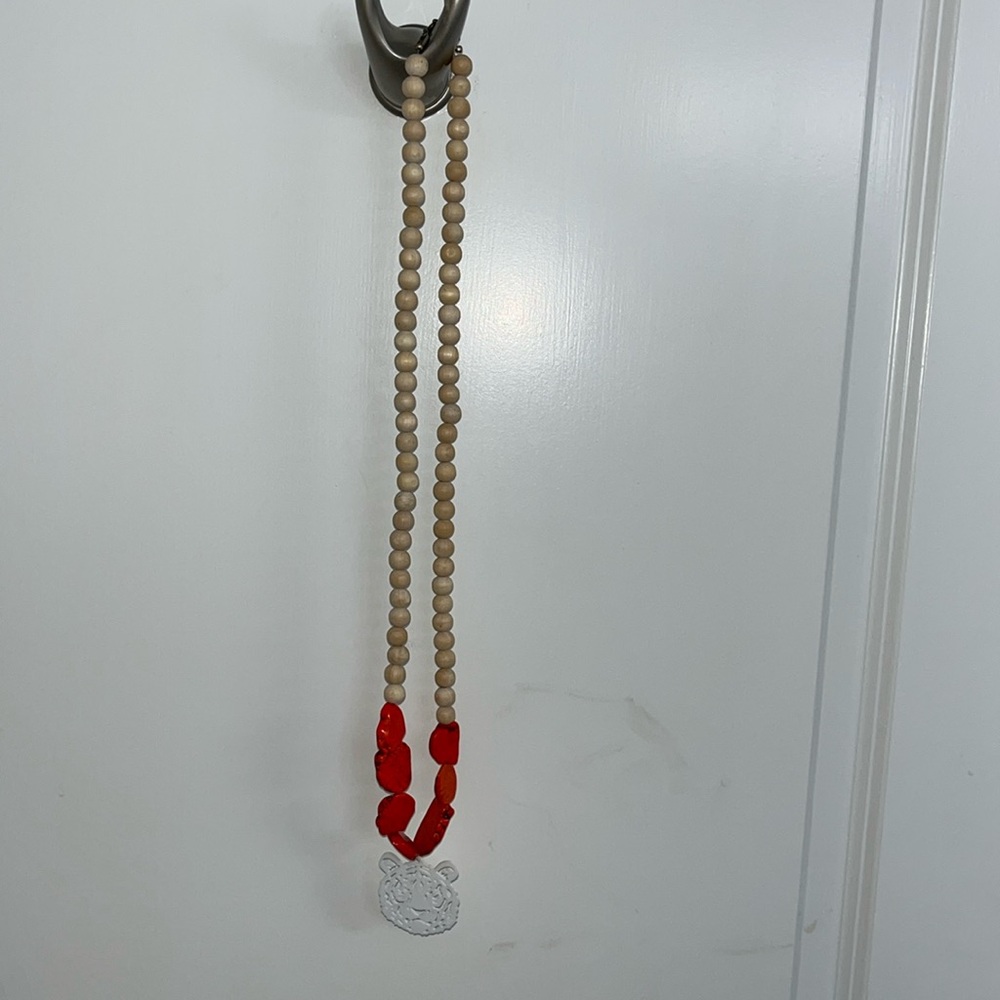 tassel necklace with tiger